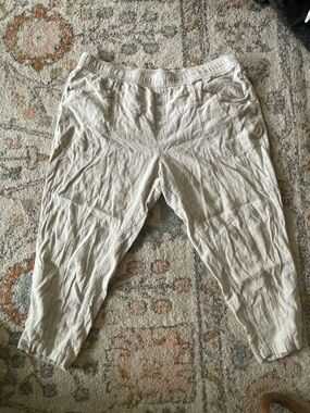Old Navy Cream Linen-Blend ankle pant